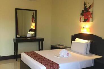 酒店 Hollywood Suites