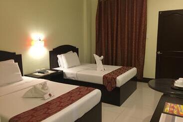 酒店 Hollywood Suites