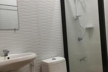 酒店 Hollywood Suites