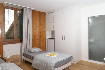 هتل Hôtel Du Cheval Blanc