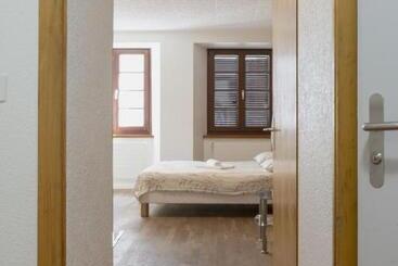 هتل Hôtel Du Cheval Blanc