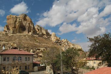 酒店 Tafana Cave & Stone Lodge