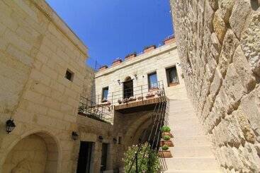 酒店 Tafana Cave & Stone Lodge