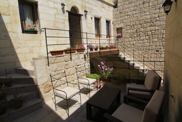酒店 Tafana Cave & Stone Lodge