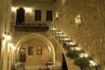 酒店 Tafana Cave & Stone Lodge