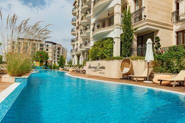 هتل Menada Harmony Suites X