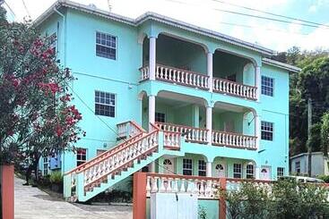 پانسیون Silver View Apartments