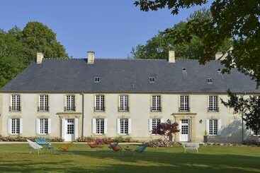 هتل Château Saint Gilles   Bayeux