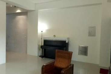 تختخواب و صبحانه Yuanshan Dahu Homestay
