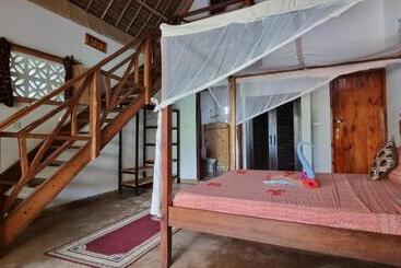 هتل Salama & Mbuyuni Bungalows