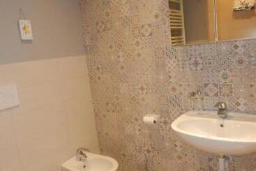 پانسیون Guest House Berzefi