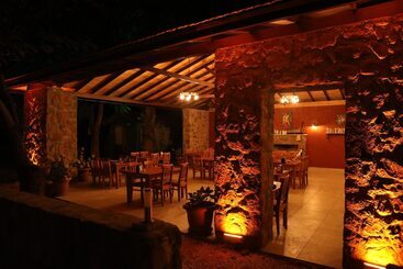 Resort Otel Eden Bungalows And Beach