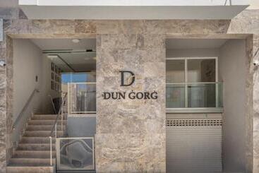 تختخواب و صبحانه Dun Gorg Guest House