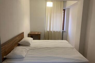 One Day Hostel