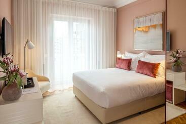 پانسیون Luzeiros Suites