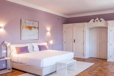 پانسیون Luzeiros Suites