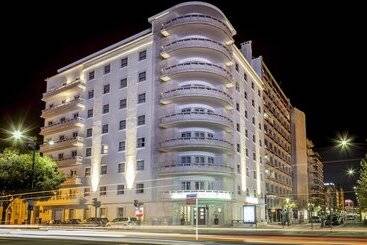 پانسیون Luzeiros Suites