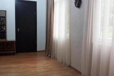 پانسیون Small Guest House