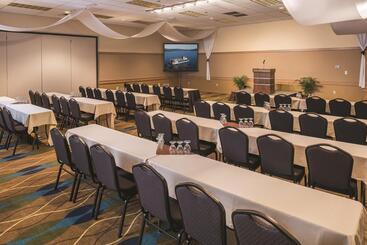 هتل Best Western Plus Coeur D'alene Inn