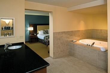 هتل Best Western Plus Coeur D'alene Inn