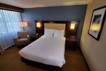 هتل Best Western Plus Coeur D'alene Inn