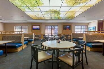هتل Best Western Plus Coeur D'alene Inn