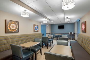 هتل Best Western Plus Tallahassee North