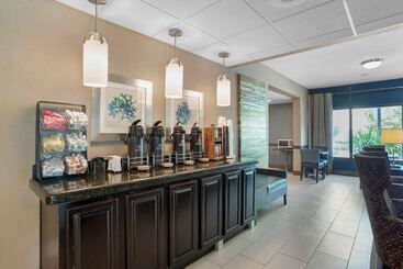 هتل Best Western Plus Tallahassee North