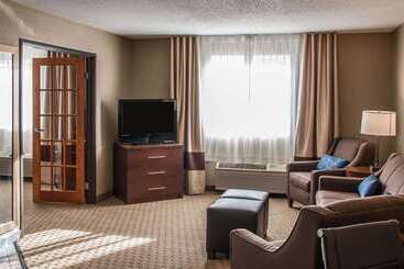 هتل Comfort Inn
