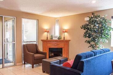 هتل Comfort Inn