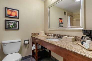هتل Comfort Inn