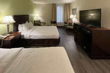 هتل Comfort Inn Pinehurst Southern Pines