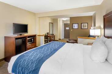هتل Comfort Inn Rockford Near Casino District