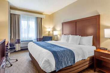 هتل Comfort Inn Rockford Near Casino District