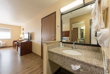 هتل Comfort Inn & Suites Alamosa