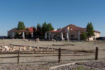 هتل Comfort Inn & Suites Alamosa