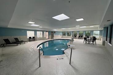 هتل Holiday Inn Express Harrisburg Ne, An Ihg