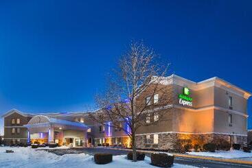 هتل Holiday Inn Express Harrisburg Ne, An Ihg