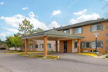هتل Quality Inn Bemidji