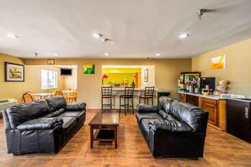هتل Quality Inn Carbondale University Area