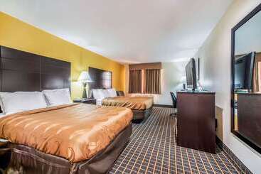 هتل Quality Inn Carbondale University Area