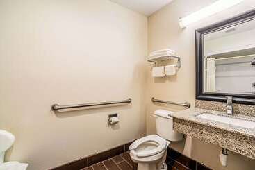 هتل Quality Inn Carbondale University Area