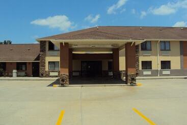 هتل Quality Inn Carbondale University Area