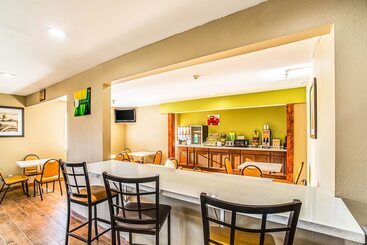 هتل Quality Inn Carbondale University Area