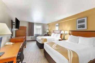 Отель Quality Inn Hamilton Bitterroot Valley