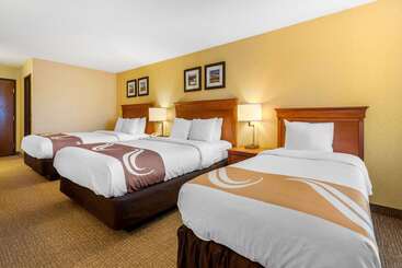هتل Quality Inn I25