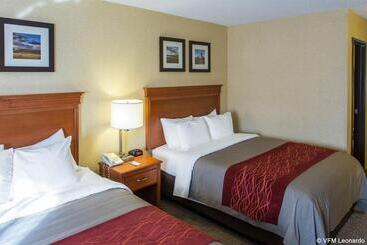هتل Quality Inn I25