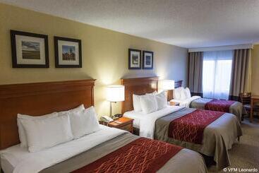 هتل Quality Inn I25