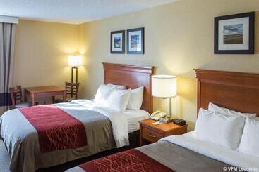 هتل Quality Inn I25