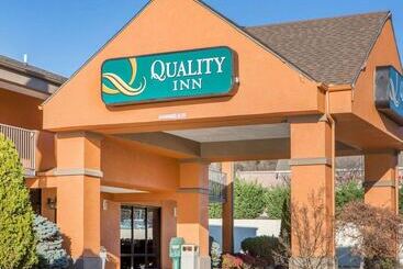 هتل Quality Inn Downtown